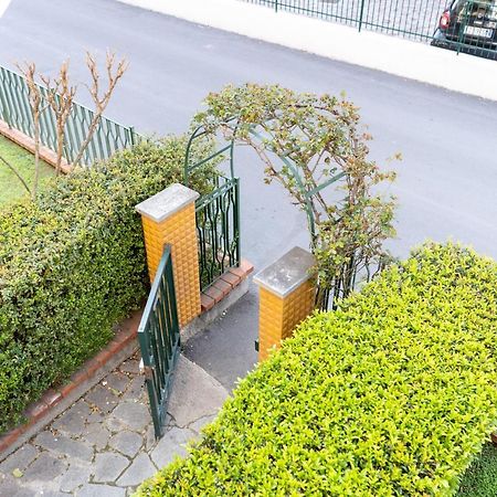 Pietra Ligure Downtown Convenience -Free Parking Apartment Exterior photo
